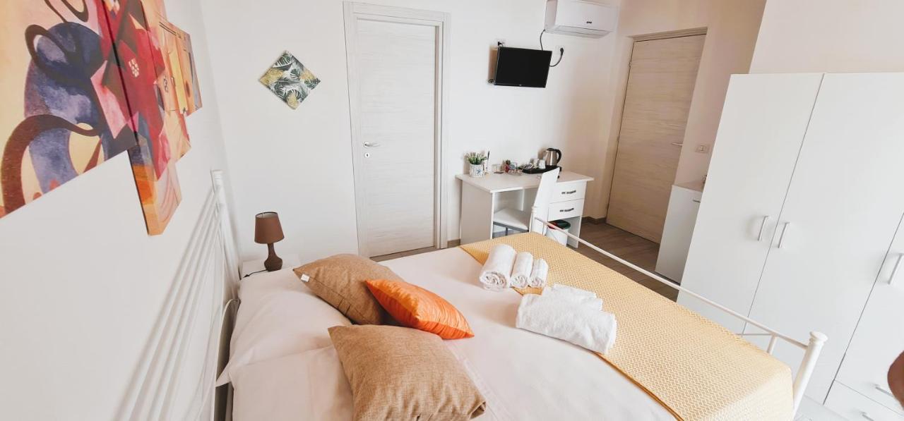 Kalispera Hotel ตอร์เลลาปิลโล ภายนอก รูปภาพ