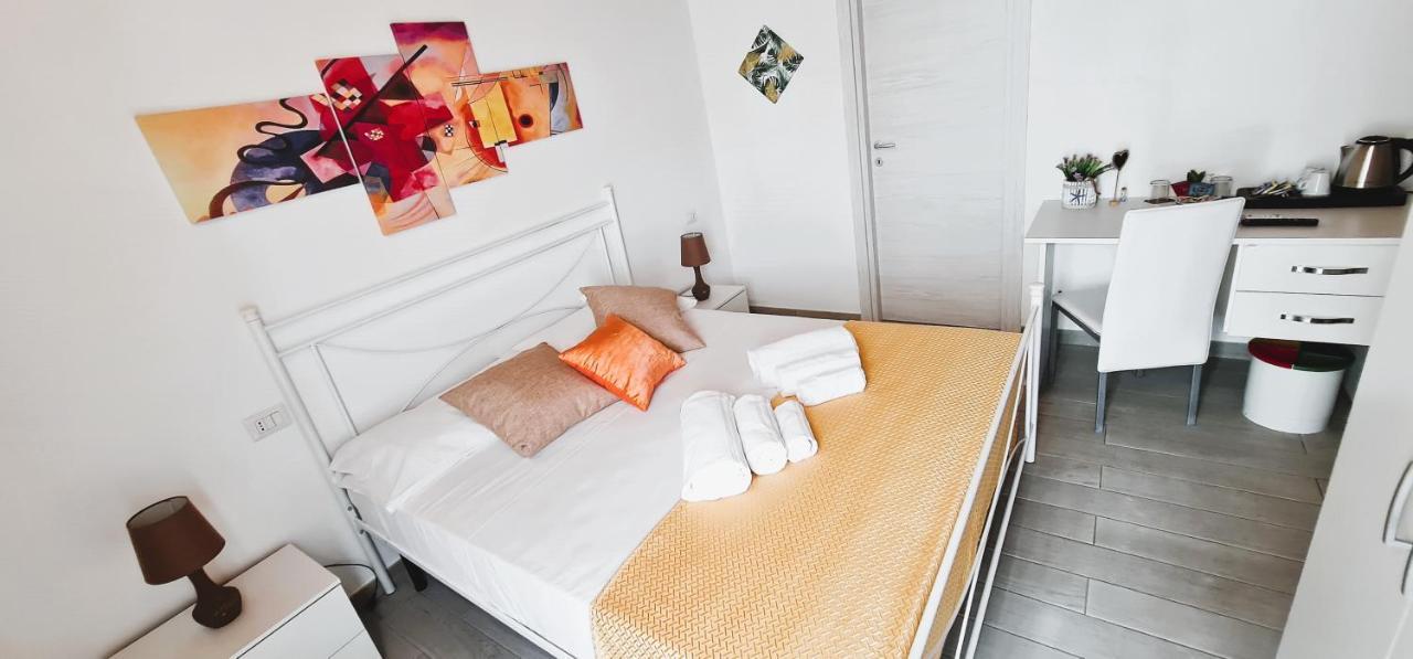 Kalispera Hotel ตอร์เลลาปิลโล ภายนอก รูปภาพ